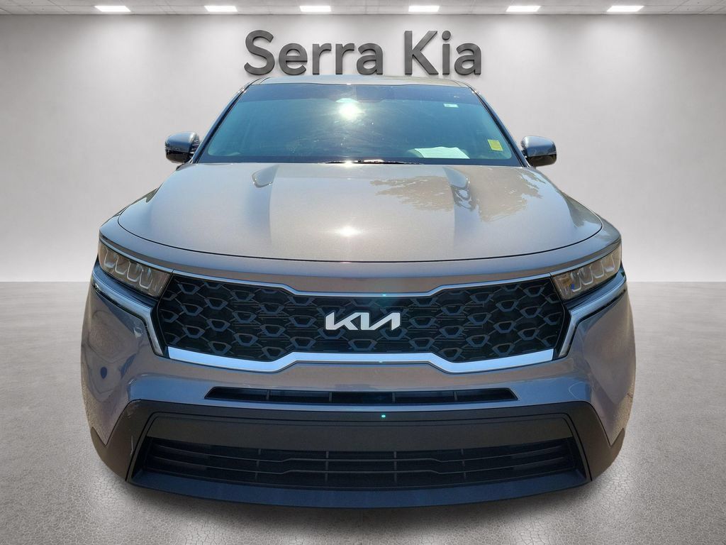 Used 2023 Kia Sorento LX FWD image 10
