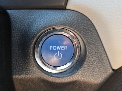 Used 2019 Toyota RAV4 Limited w/ Limited Grade Weather Package AWD/4WD image 23