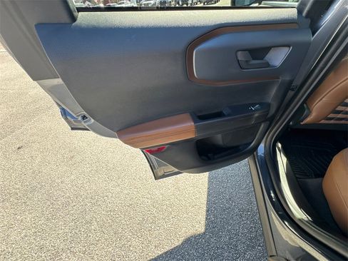 Used 2021 Ford Bronco Sport Outer Banks image 21