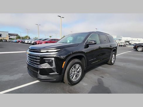 New 2026 Chevrolet Traverse LT w/ Driver Confidence Package image 26