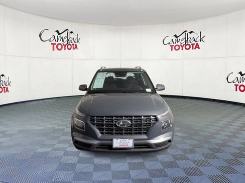 Used 2025 Hyundai Venue SEL FWD image 5