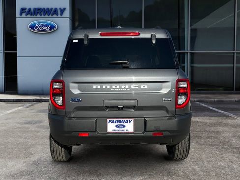 Used 2022 Ford Bronco Sport Badlands image 5