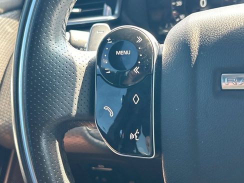Used 2019 Land Rover Range Rover Velar R-Dynamic SE AWD/4WD image 25