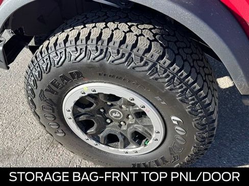 New 2025 Ford Bronco Badlands w/ Sasquatch Package image 10