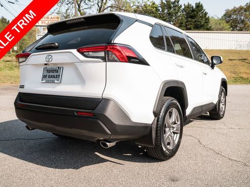 Certified 2024 Toyota RAV4 XLE w/ Convenience Package FWD image 8