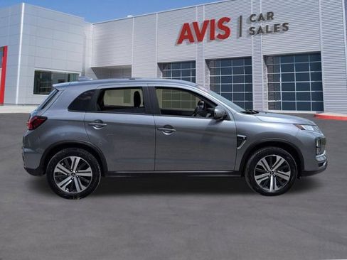 Used 2025 Mitsubishi Outlander Sport SE AWD/4WD image 5