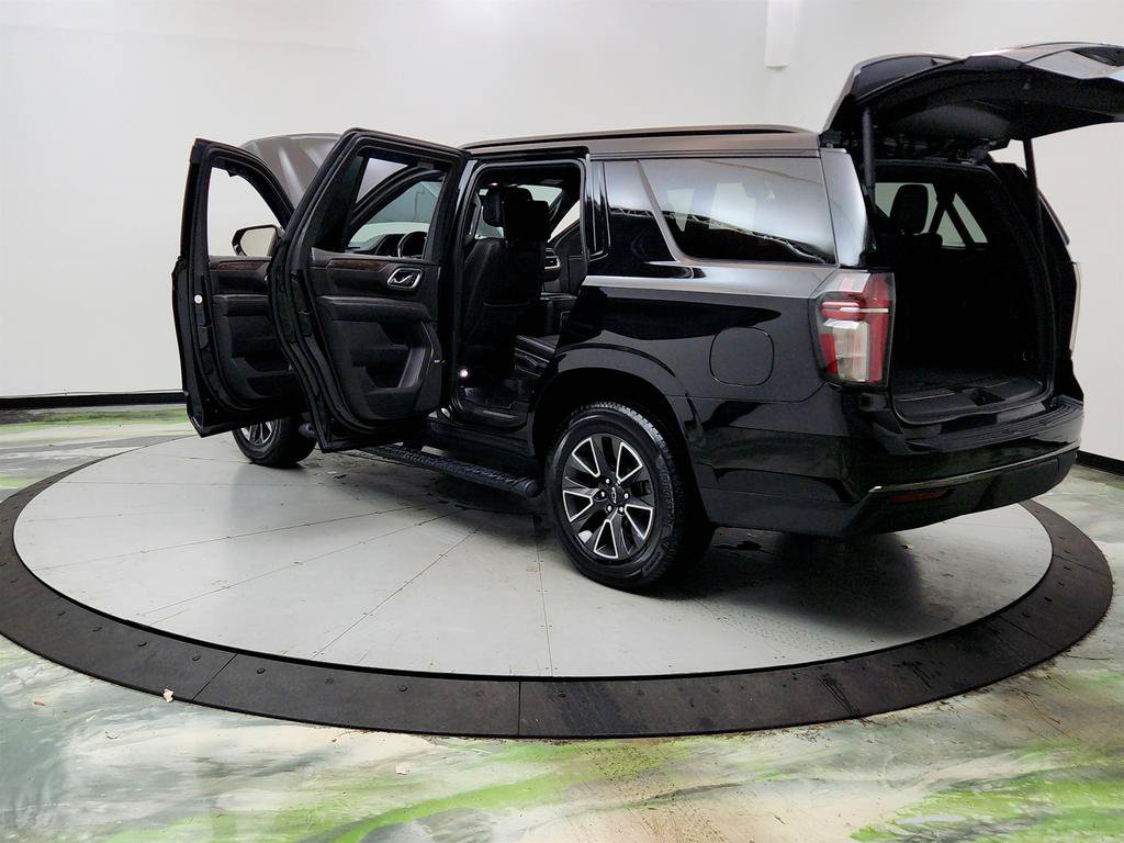 Used 2021 Chevrolet Tahoe Z71 w/ Rear Media and Nav Package AWD/4WD image 12