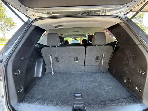 Used 2018 Chevrolet Traverse LS FWD image 23