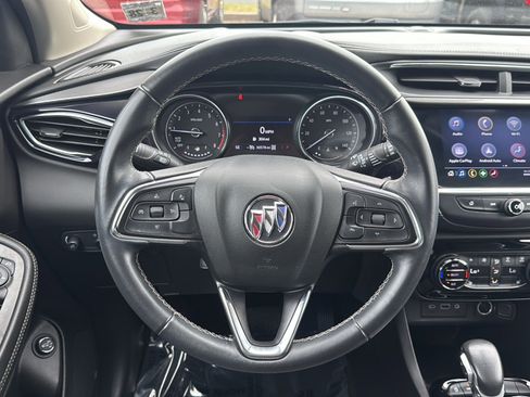 Used 2023 Buick Encore GX Select image 2
