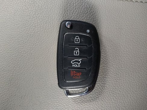 Used 2018 Hyundai Tucson SEL FWD image 32