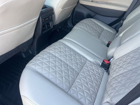 Used 2023 Nissan Murano Platinum w/ Cargo Package image 33