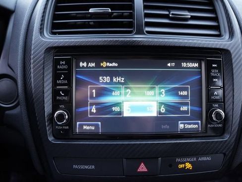 Used 2021 Mitsubishi Outlander Sport ES image 22