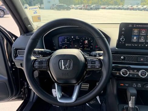 Certified 2024 Honda Civic Sport Touring image 17