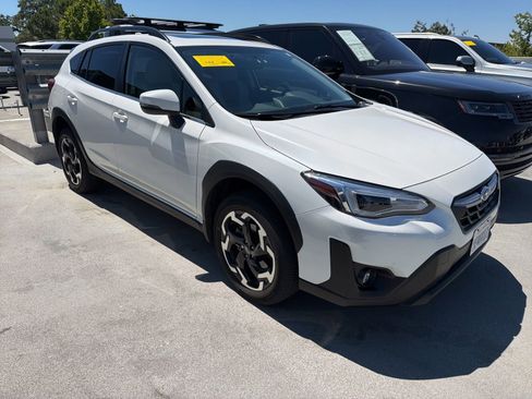 Used 2023 Subaru Crosstrek 2.5i Limited w/ Moonroof Package AWD/4WD image 1
