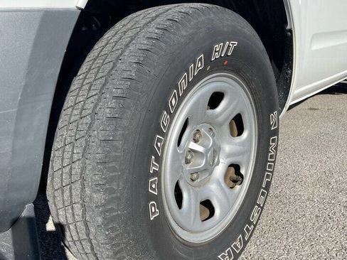 Used 2019 Nissan Frontier S image 16