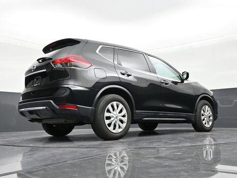 Used 2020 Nissan Rogue S image 24