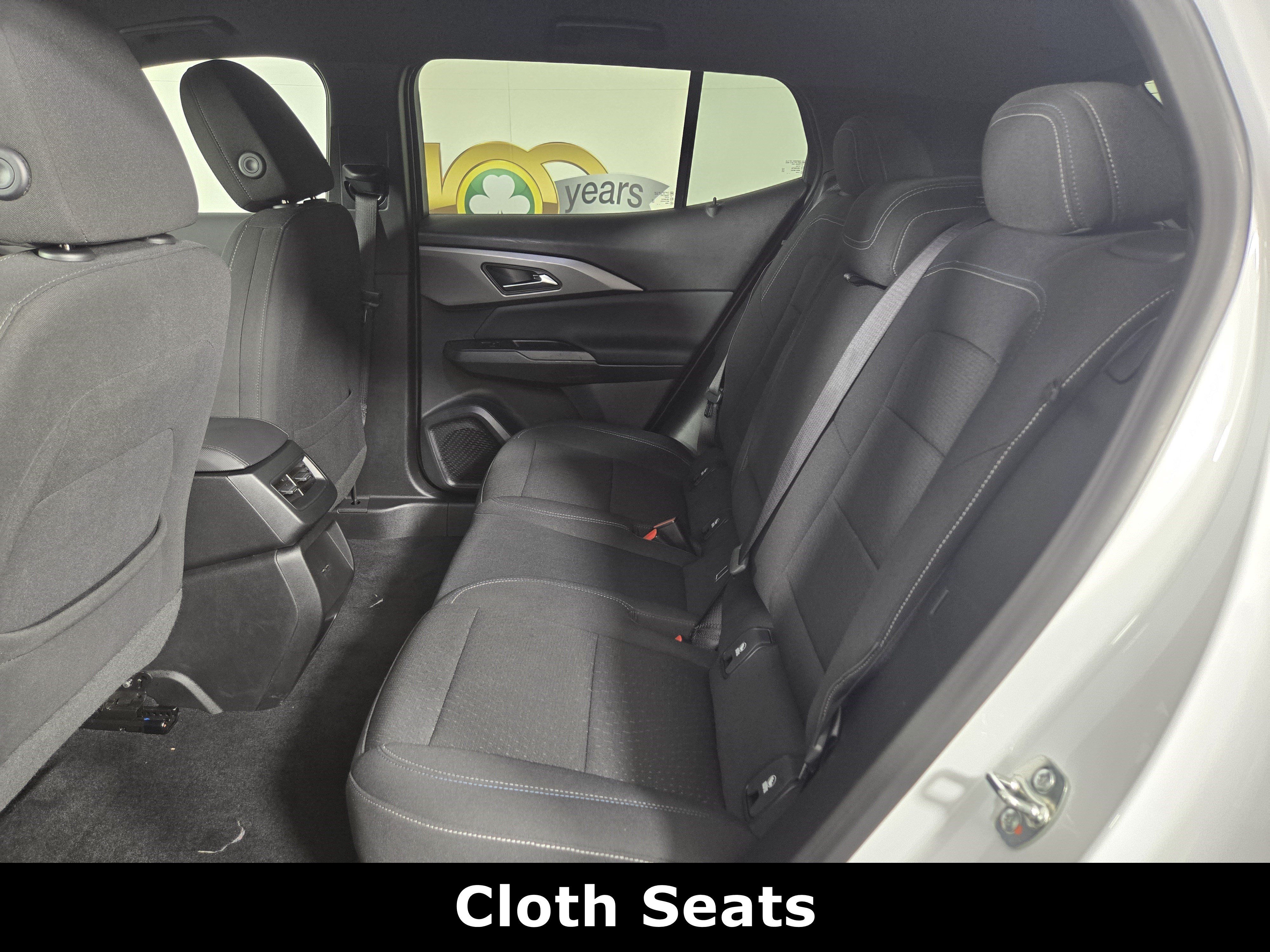 Certified 2025 Chevrolet Equinox EV LT FWD image 12