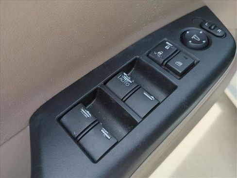Used 2015 Honda Civic EX-L image 12