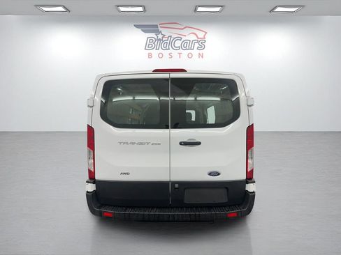 Used 2023 Ford Transit 250 Low Roof AWD w/ Exterior Upgrade Package image 5