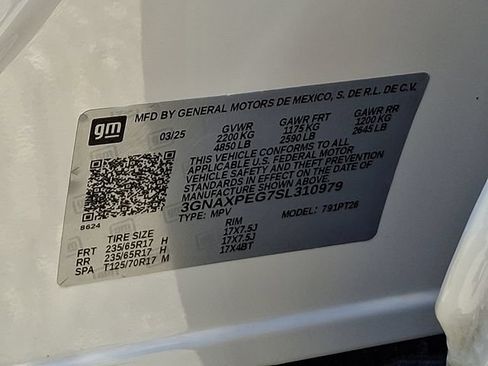 Used 2025 Chevrolet Equinox LT AWD/4WD image 30