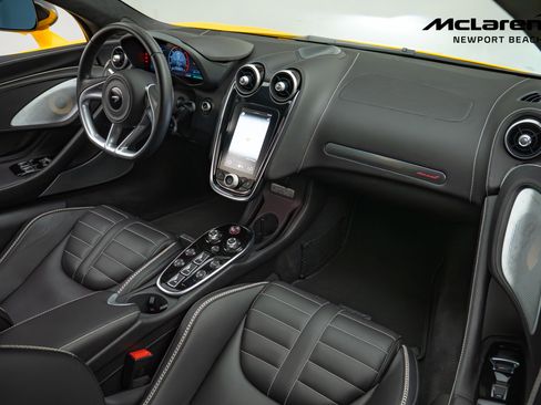 Used 2025 McLaren GTS RWD image 22