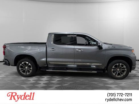 Used 2024 Chevrolet Silverado 1500 High Country w/ Technology Package image 6