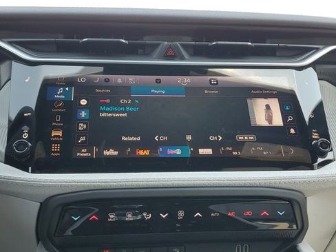 New 2026 Jeep Cherokee Laredo image 30