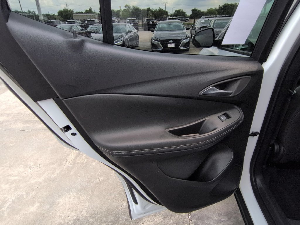 Used 2026 Buick Encore GX Preferred FWD image 23