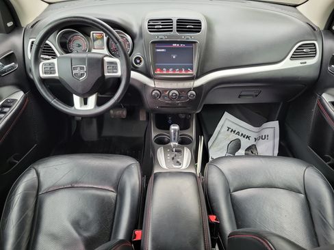 Used 2017 Dodge Journey GT w/ Driver Convenience Group FWD image 11