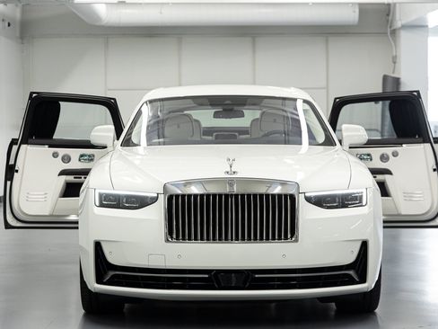 New 2027 Rolls-Royce Ghost Extended Wheelbase AWD/4WD image 28