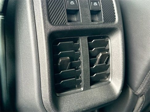 New 2025 Ford Bronco Outer Banks image 18