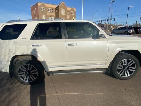 Used 2019 Toyota 4Runner Limited image 4