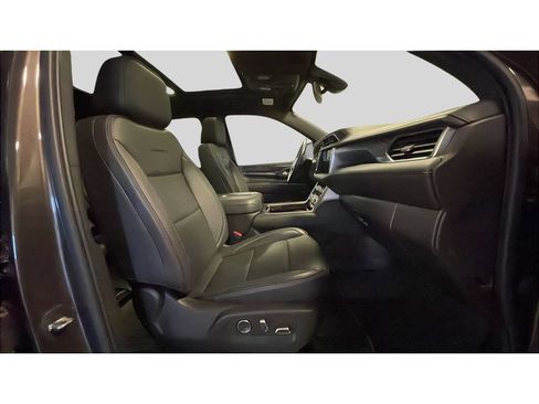 Certified 2021 GMC Yukon XL Denali AWD/4WD image 19