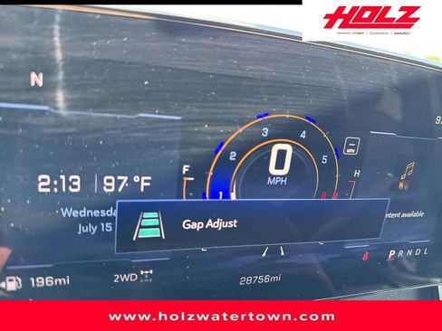 Certified 2025 Chevrolet Traverse LT AWD/4WD image 26