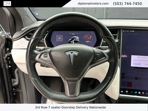 Used 2019 Tesla Model X 75D image 28