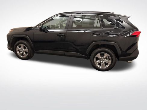 Used 2025 Toyota RAV4 XLE image 8