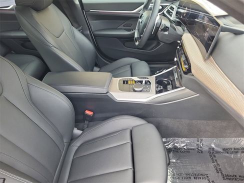 Certified 2025 BMW 430i xDrive w/ Premium Package image 18