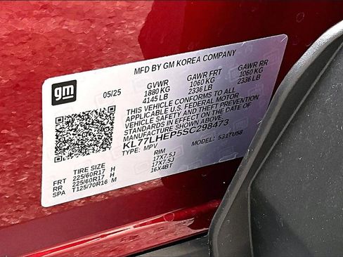 Used 2025 Chevrolet Trax LT image 19