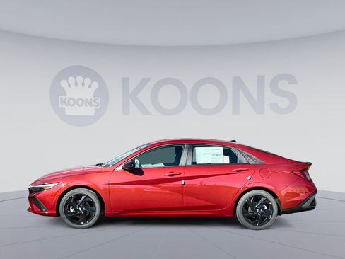 New 2026 Hyundai Elantra Sport image 2