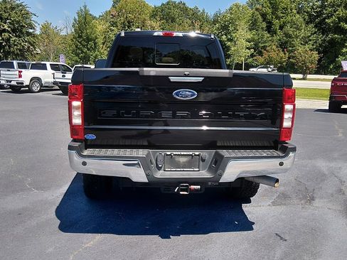 Used 2021 Ford F250 Lariat w/ FX4 Off-Road Package AWD/4WD image 5