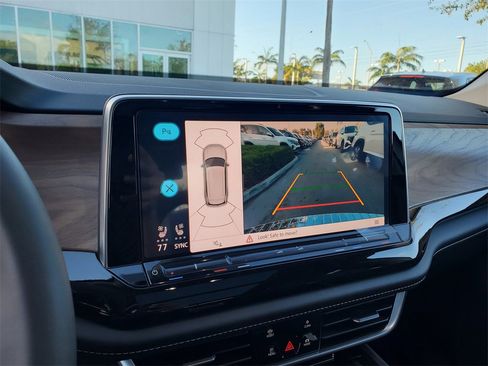 New 2026 Volkswagen Atlas SE image 11