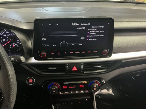 Used 2023 Kia Forte GT-Line w/ GT-Line Premium Package image 22