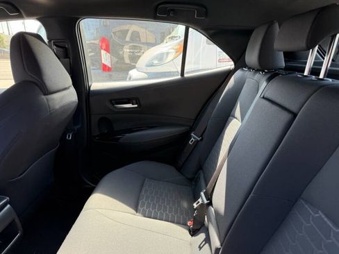 Used 2022 Toyota Corolla Hatchback image 16
