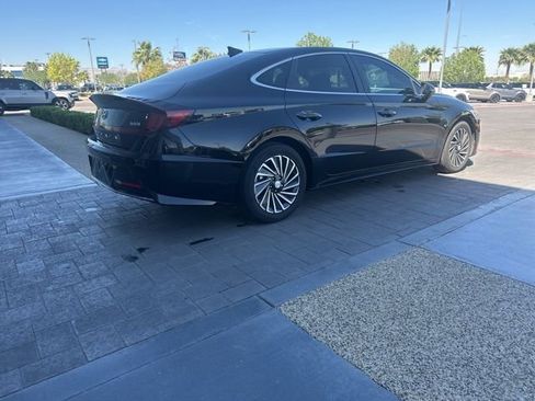 Used 2023 Hyundai Sonata SEL w/ Cargo Package image 5
