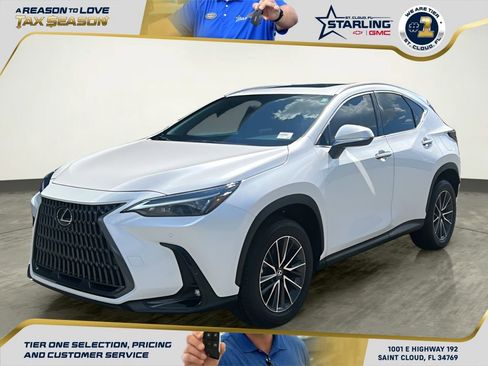 Used 2025 Lexus NX 250 FWD w/ Towing Package (2000 Lbs) image 1