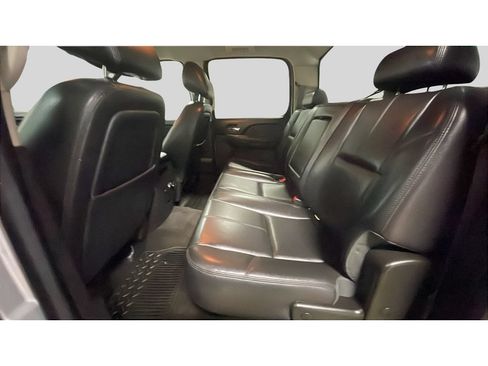 Used 2014 Chevrolet Silverado 3500 LTZ w/ LTZ Plus Package AWD/4WD image 15