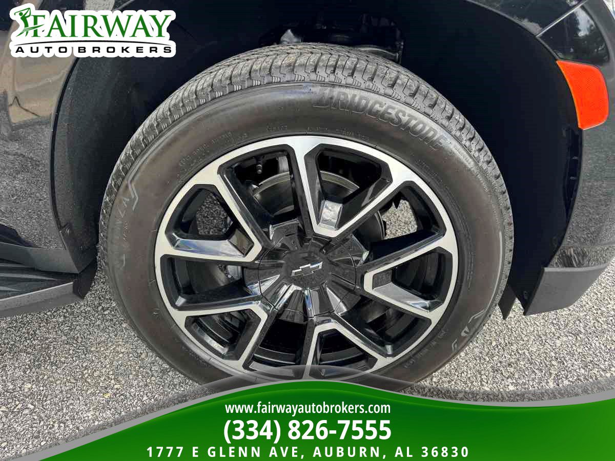 Used 2023 Chevrolet Tahoe RST w/ Sport Performance Package AWD/4WD image 37