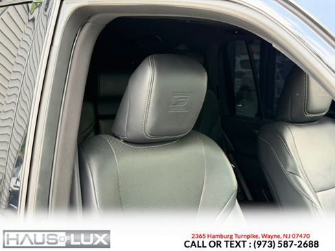 Used 2023 Lexus LX 600 F Sport w/ Accessory Package (Z1) AWD/4WD image 4