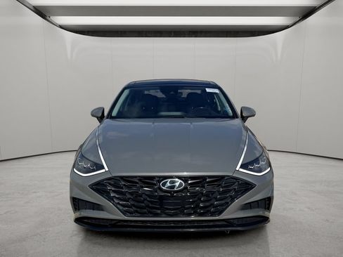 Used 2022 Hyundai Sonata Limited FWD image 9