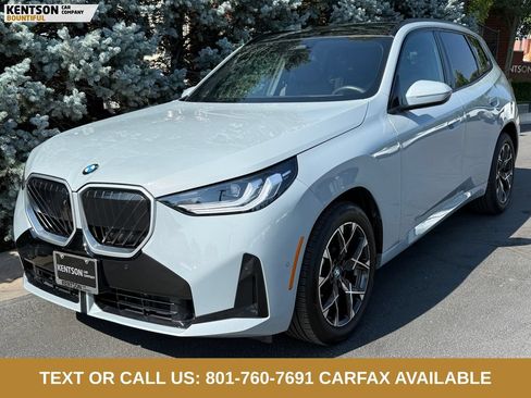 Used 2025 BMW X3 xDrive30i AWD/4WD image 3